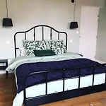 Bed and breakfast Ferme De Geneve 3*