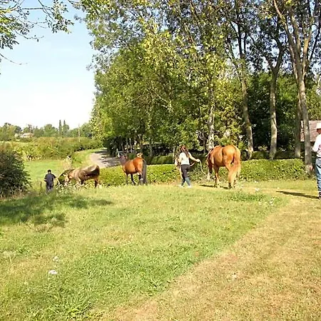 Bed and breakfast Ferme De Geneve 3*
