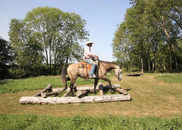 Ferme De Geneve Bed & Breakfast 3*